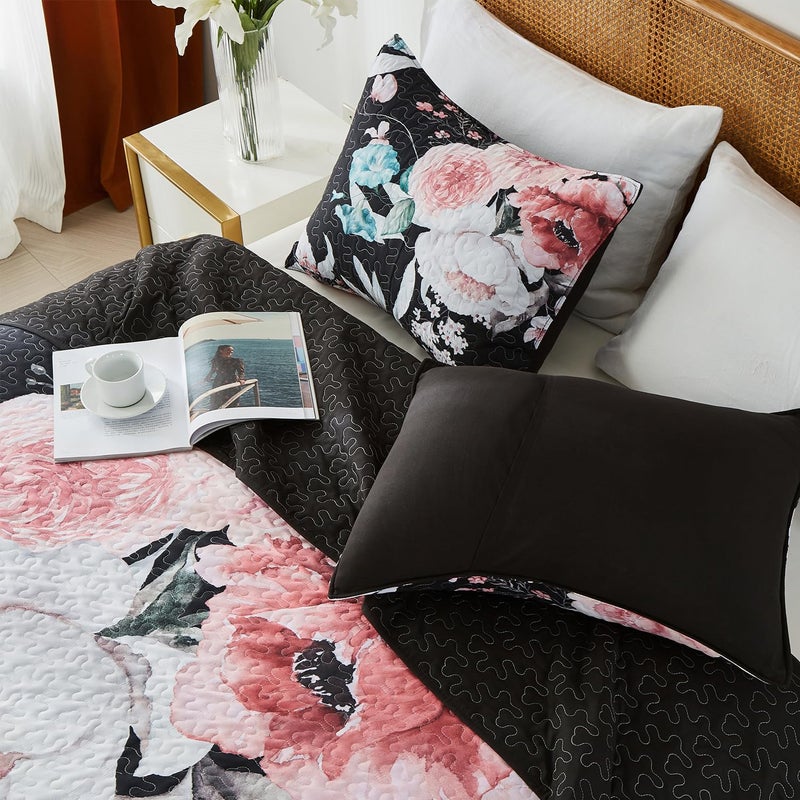 Yogeneg Full Queen Size Quilt Set  Pink Floral Botanical Pattern Black Bedding Set 3 Piece Lightweight Soft Summer Bedspread Coverlet with 2 PIillow Sham for All Season(Pink Floral 90""x96"") - Image 3